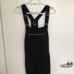 Aritzia - Wilfred Free Overalls